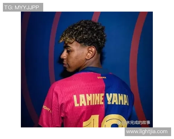 如何通过实况足球球星号码识别球员特点与场上定位分析