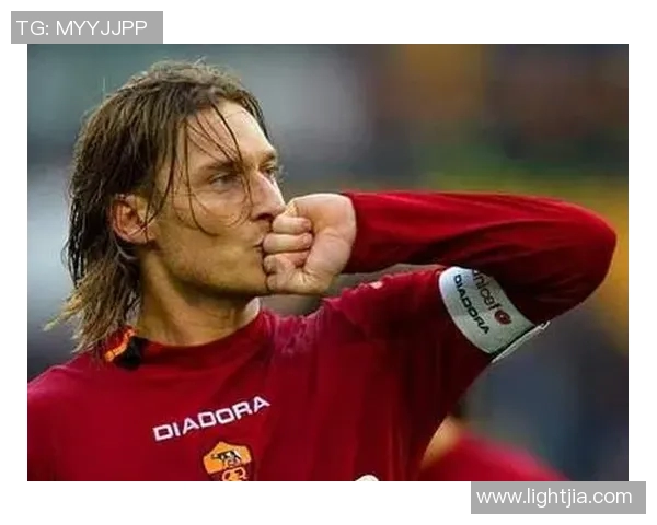 足球场上那些长发如瀑的球星他们的发型与球技双重魅力解析 足球场上那些长发如瀑的球星他们的发型与球技双重魅力解析