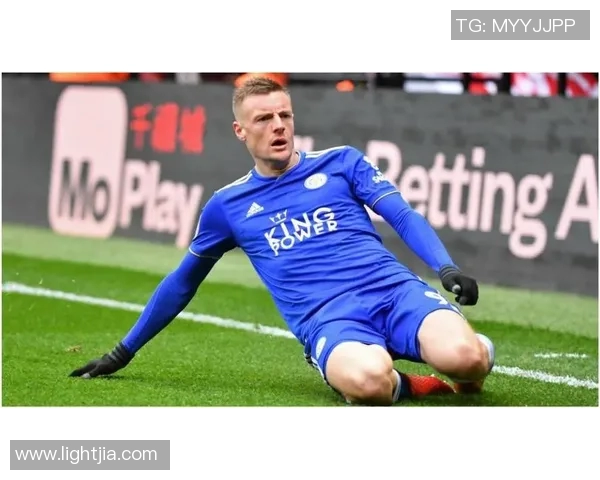 2月8日生日的足球明星是谁 他在球场上的成就与传奇人生揭秘